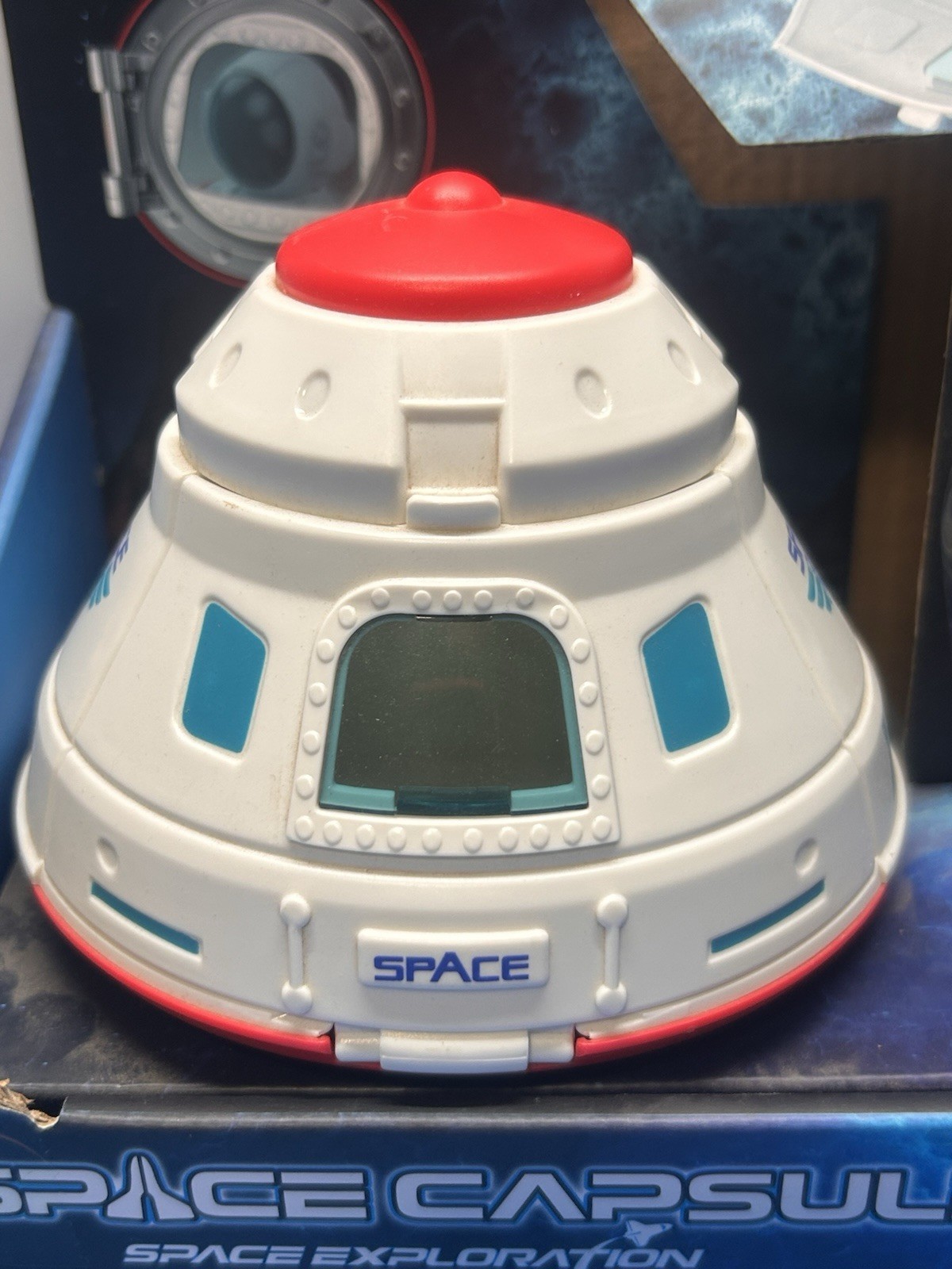 4″ Space Capsule Shuttle Exploration Series Lights Up Spaceship NEW