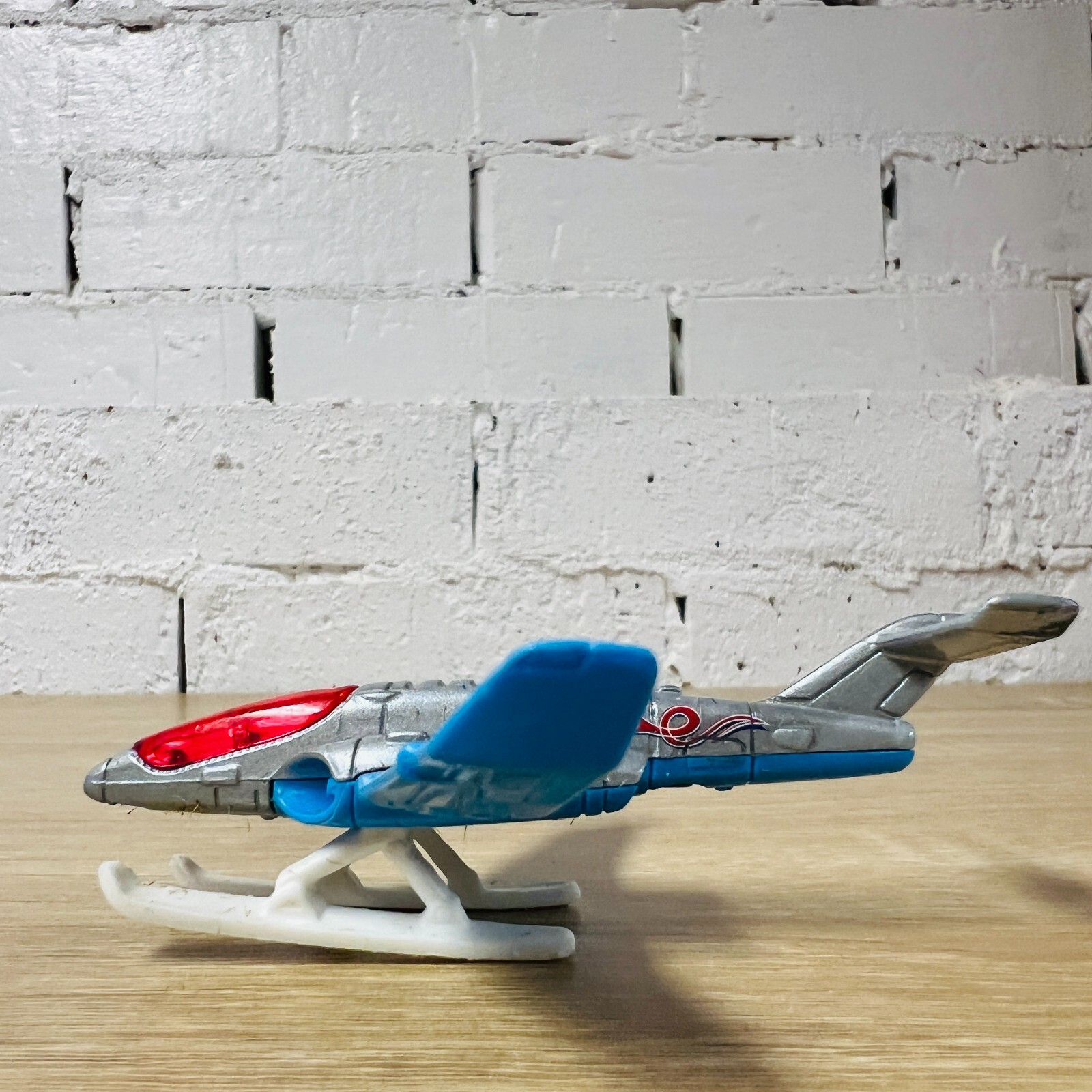 Snow Explorer SB93 Sky Busters 2013 Blue Silver Red