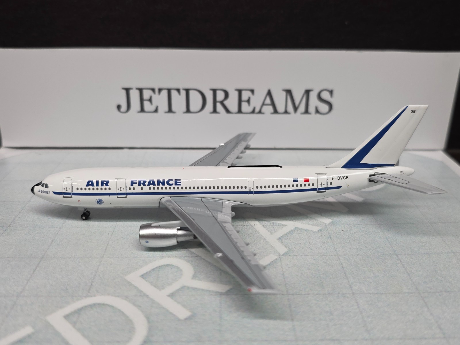 1/400 AIR FRANCE AIRBUS A300-100 1970’S COLORS F-BVGB AEROCLASSICS