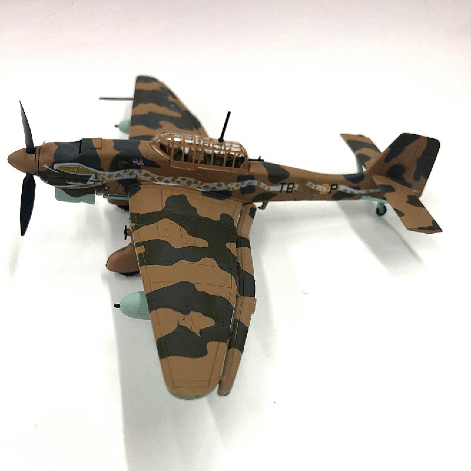 1:72 WWII German Air Force Stuka Ju-87 Bomber Model Alloy Military Fighter Scene
