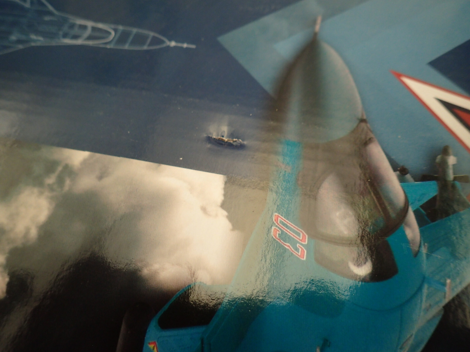 Hobbymaster HA6302B SU-34 Fullback Fighter Bomber Red 26 Syria 2015 Untouched