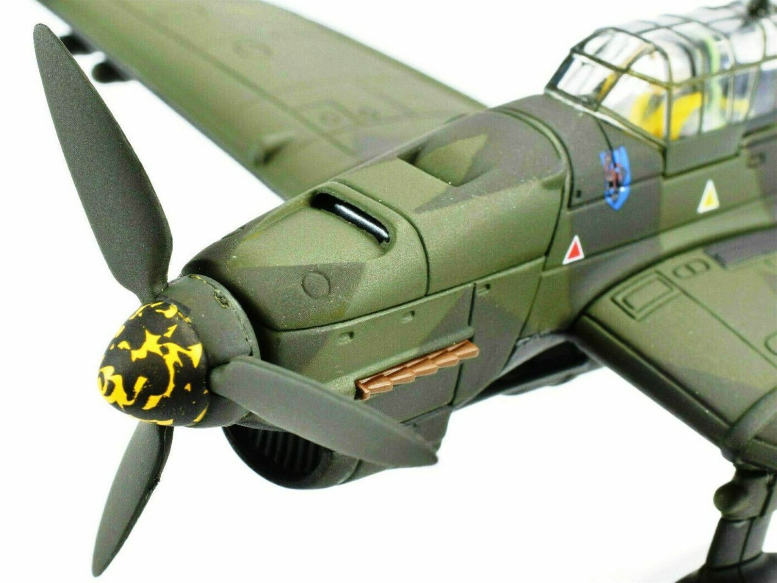 Corgi 1/72 Junkers Ju 87B Stuka Luftwaffe 9./StG.1 J9+BL St. Pol France AA32518
