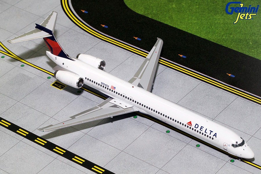 Gemini200 1:200 Delta Air Lines McDonnell Douglas MD-90 N904DA Diecast G2DAL719