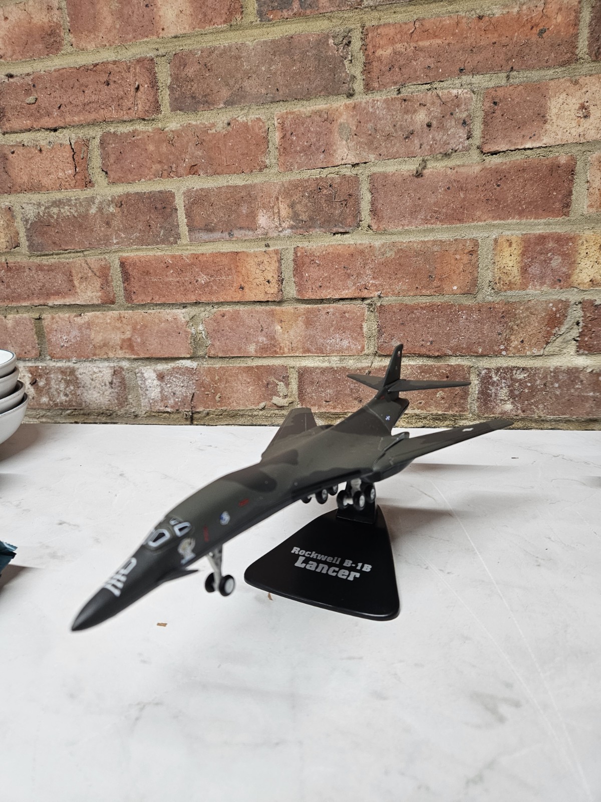 Atlas Editions 30cm Long Diecast 3 903 037 – Rockwell B-1B Lancer