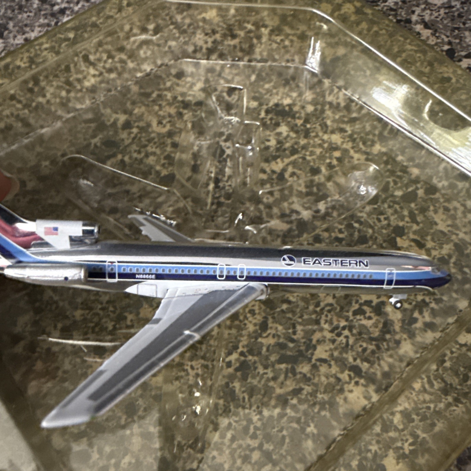 GeminiJets Eastern Boeing 727-200 Chrome Version 1:400 Diecast Model N8866E