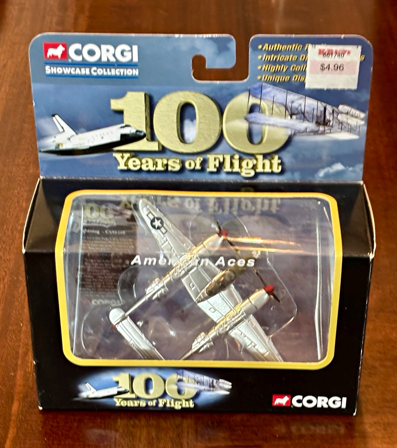 Corgi 100 Years of Flight P-38 Lightning Diecast Richard Bong CS90208