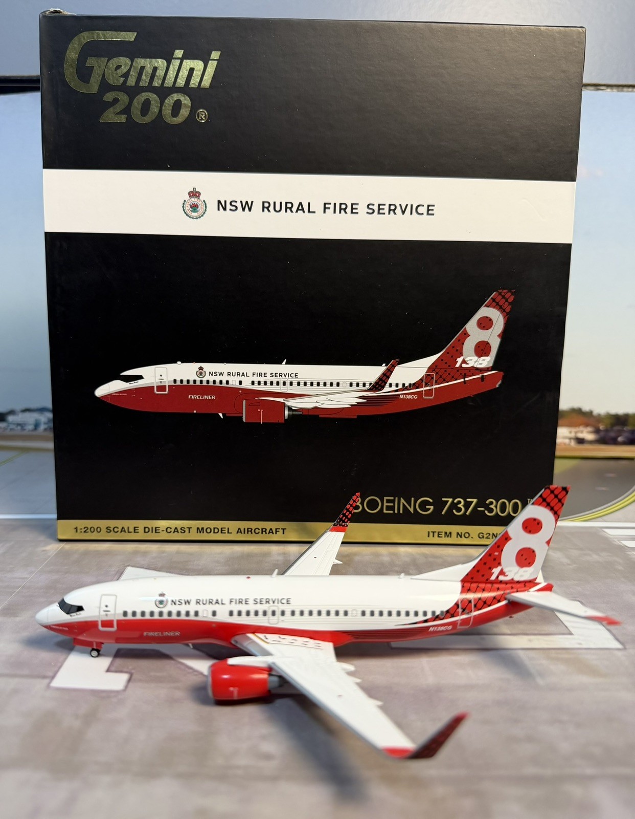 GeminiJets Coulson Aviation B737-300 NSW Rural Fire Service 1/200 Scale G2NSW994