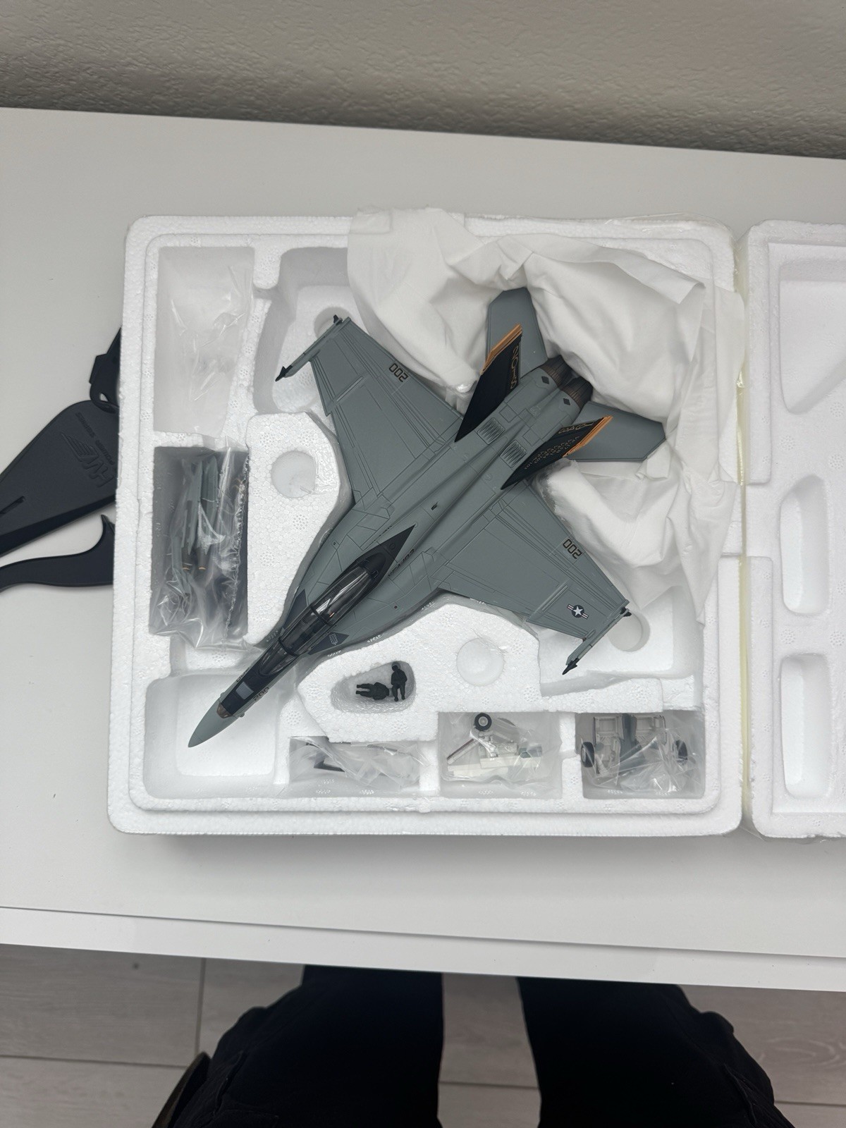Hobby Master HA5113 McDonnell Douglas VFA-103 Jolly Rogers F/A-18F Super Hornet