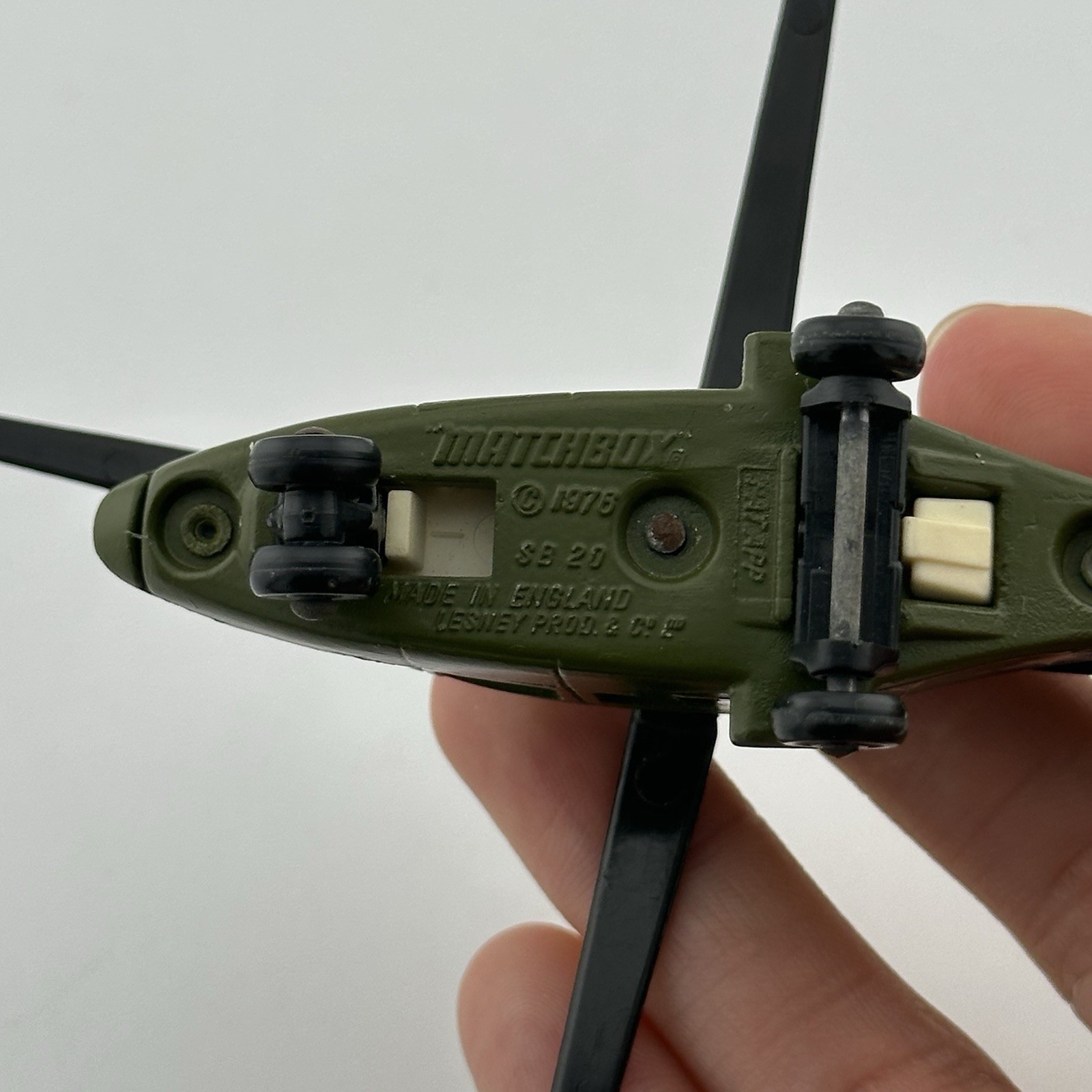 1976 US Army Helicopter Sky Buster SB20 Matchbox Diecast Aircraft Olive Green