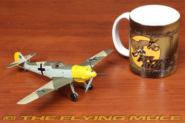 Hobby Master 1:48 Bf 109E Luftwaffe 4/JG 26 Schlageter Horst Perez White 4
