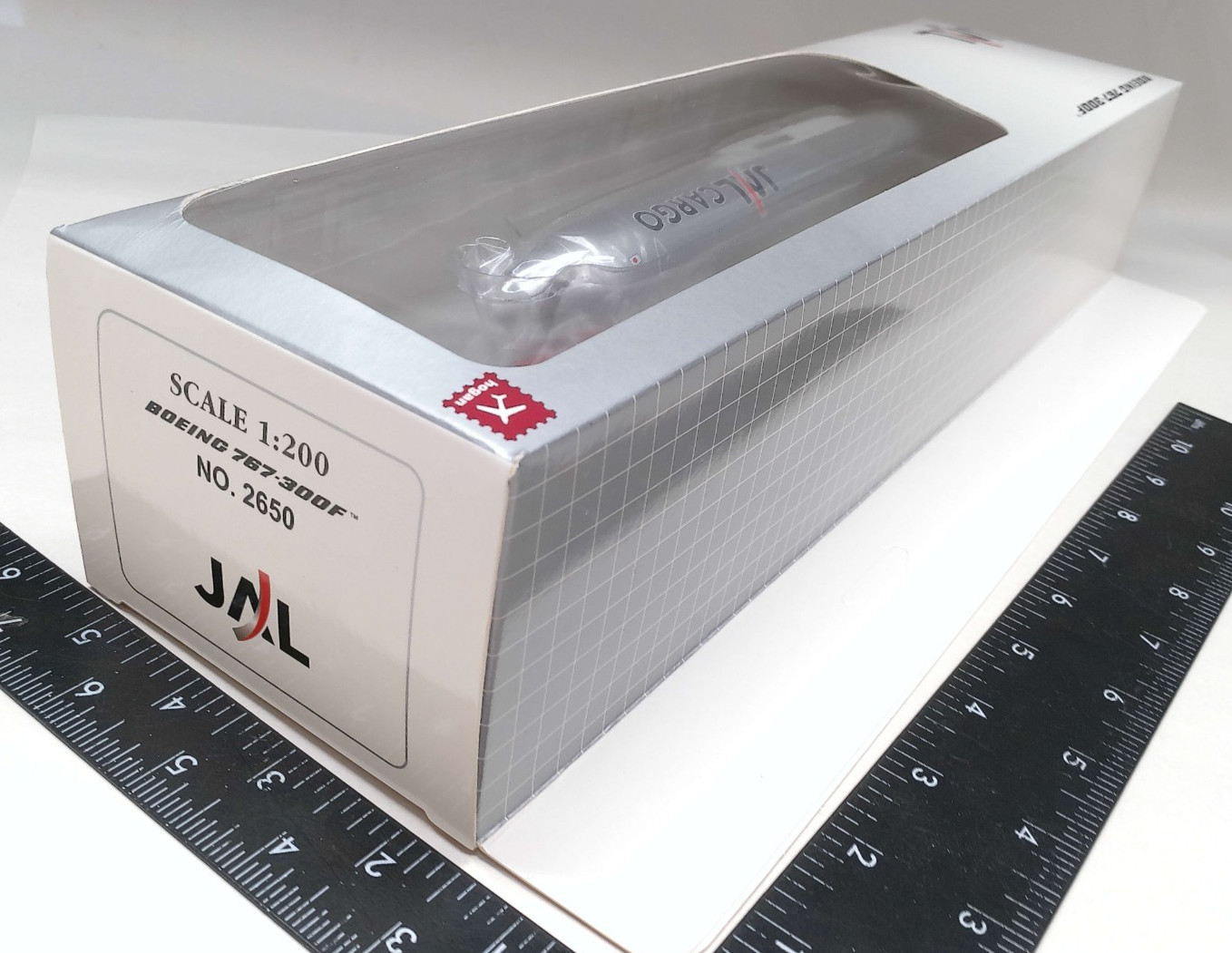 1:200 Boeing 767-300F JAL Cargo Plane Model Japan by Hogan #2650 NEW Old Stock