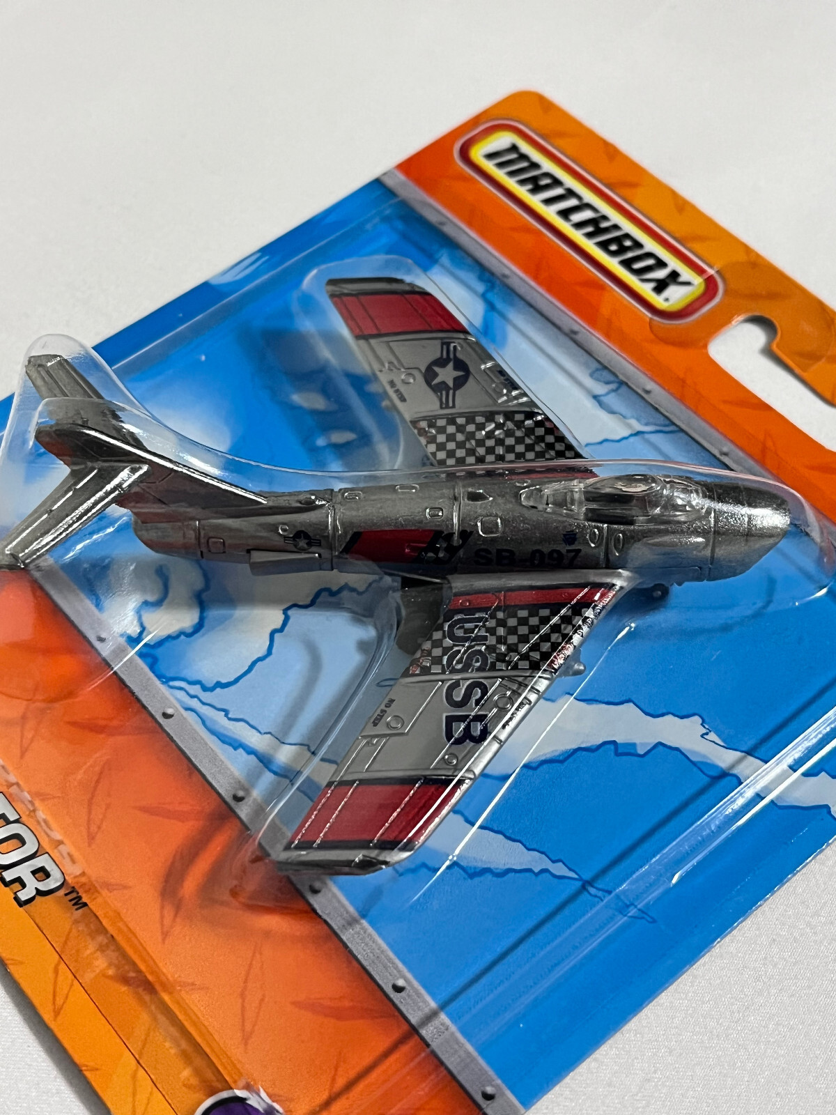 Mattel Matchbox Sky Busters Missions Battle Raptor Aircraft Replica