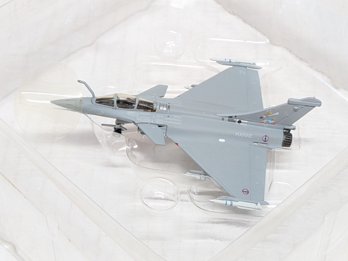 1/200 Hogan M-series Rafale M French Navy 12th F Naval Air Force 335254