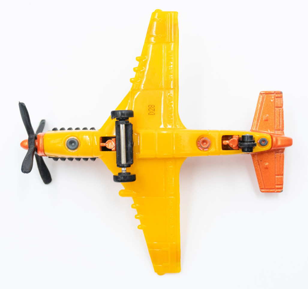 2007 Mattel Matchbox Stunt Plane Orange Yellow 73 TB2 Diecast Airplane Thailand