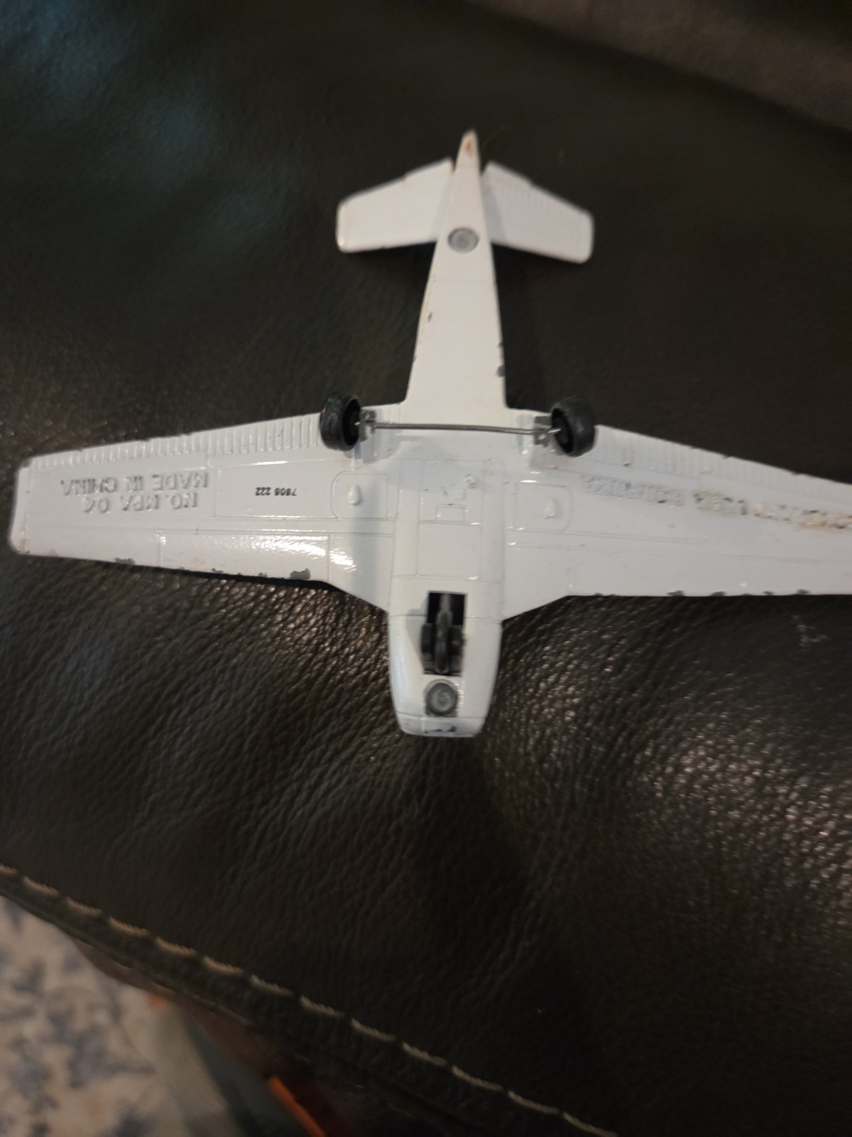 Beechcraft V35A Bonanza Airplane N42997 Diecast Plane 4″ w/ 5″ Wing Span
