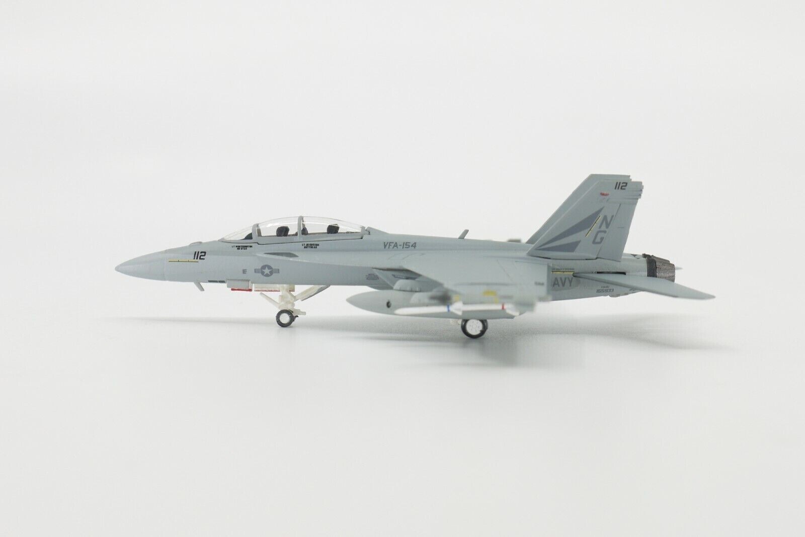 Hogan Wings 6153, F/A-18F, US Navy, VFA-154 “Black Knights”, NG 112, 1:200