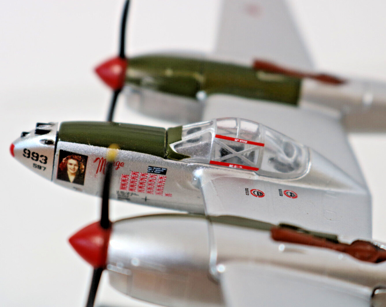 USAAF P-38J Lightning Lockheed Fighter 1:115 PS5362-3 Daron Same Day Shipping