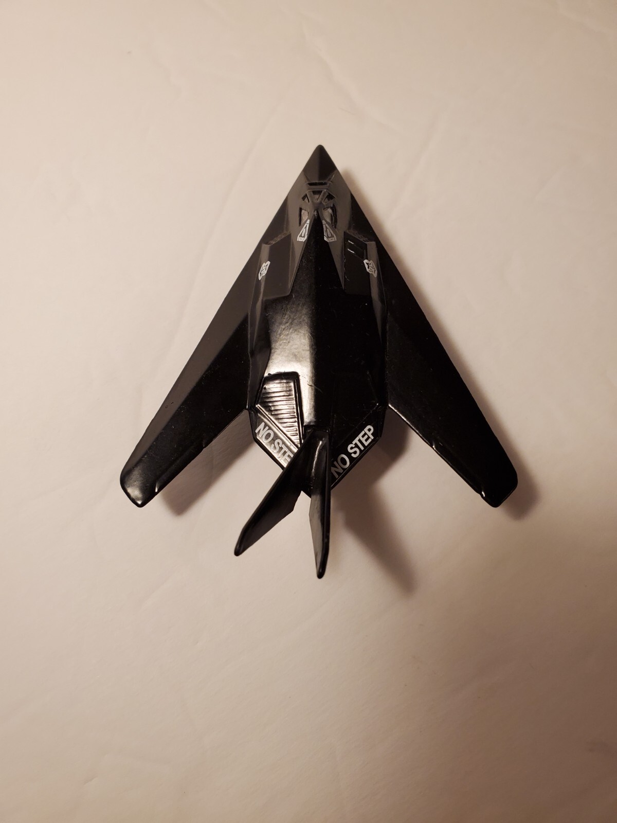 F117-A STEALTH FIGHTER DIECAST MILITARY AIRCRAFT TMLM