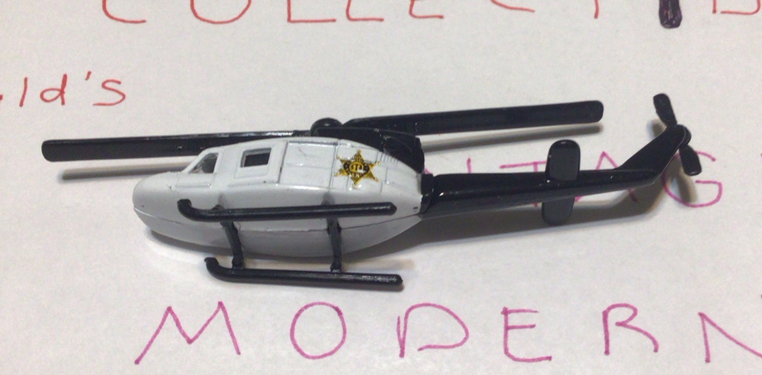 Yatming Vintage Black and White Two Blade Police Helicopter Diecast 1:64 D5 047A