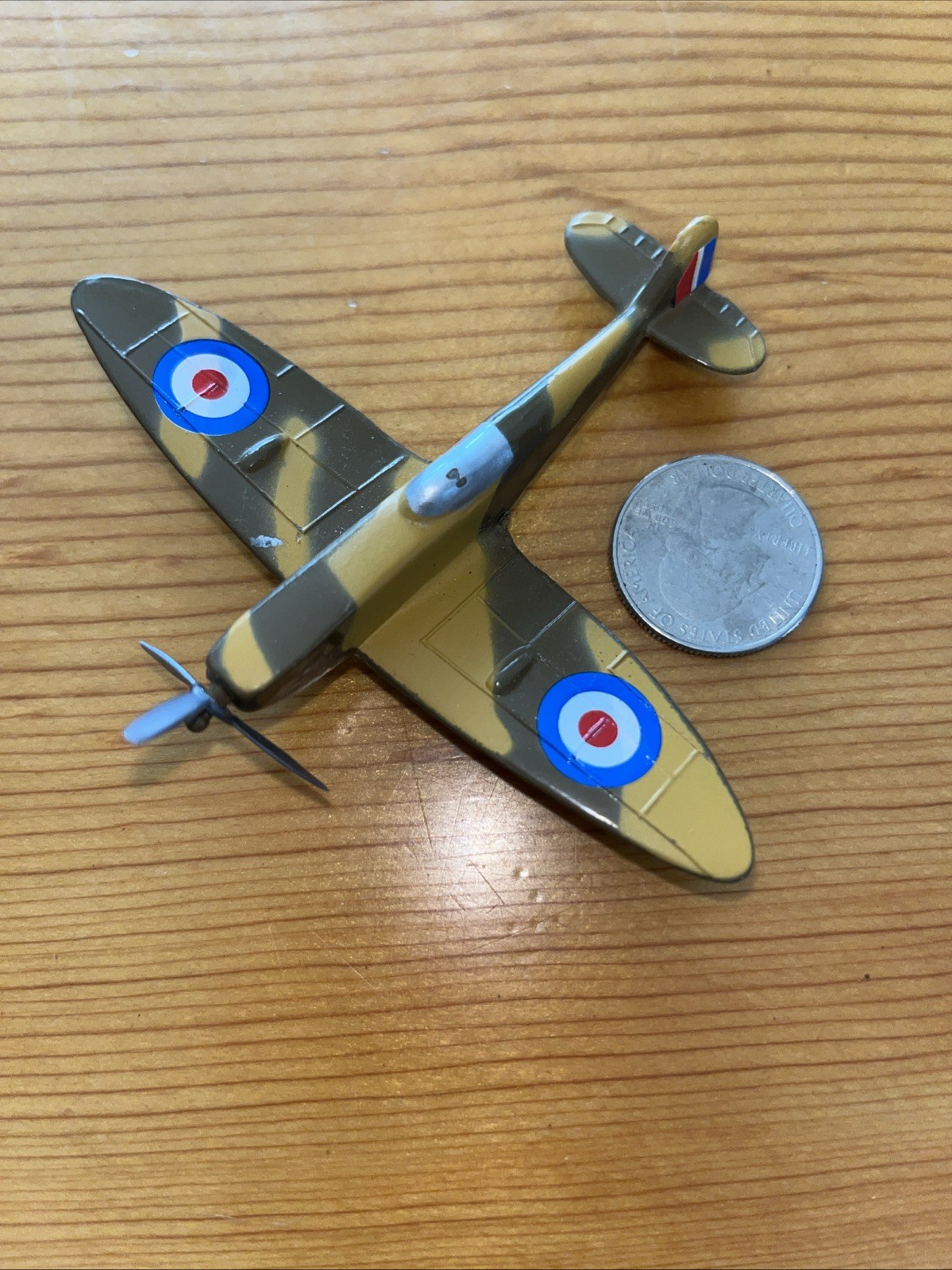 Dyna Flites Spitfire IX A119 WW2 Military Die Cast Brown Camouflage Airplane