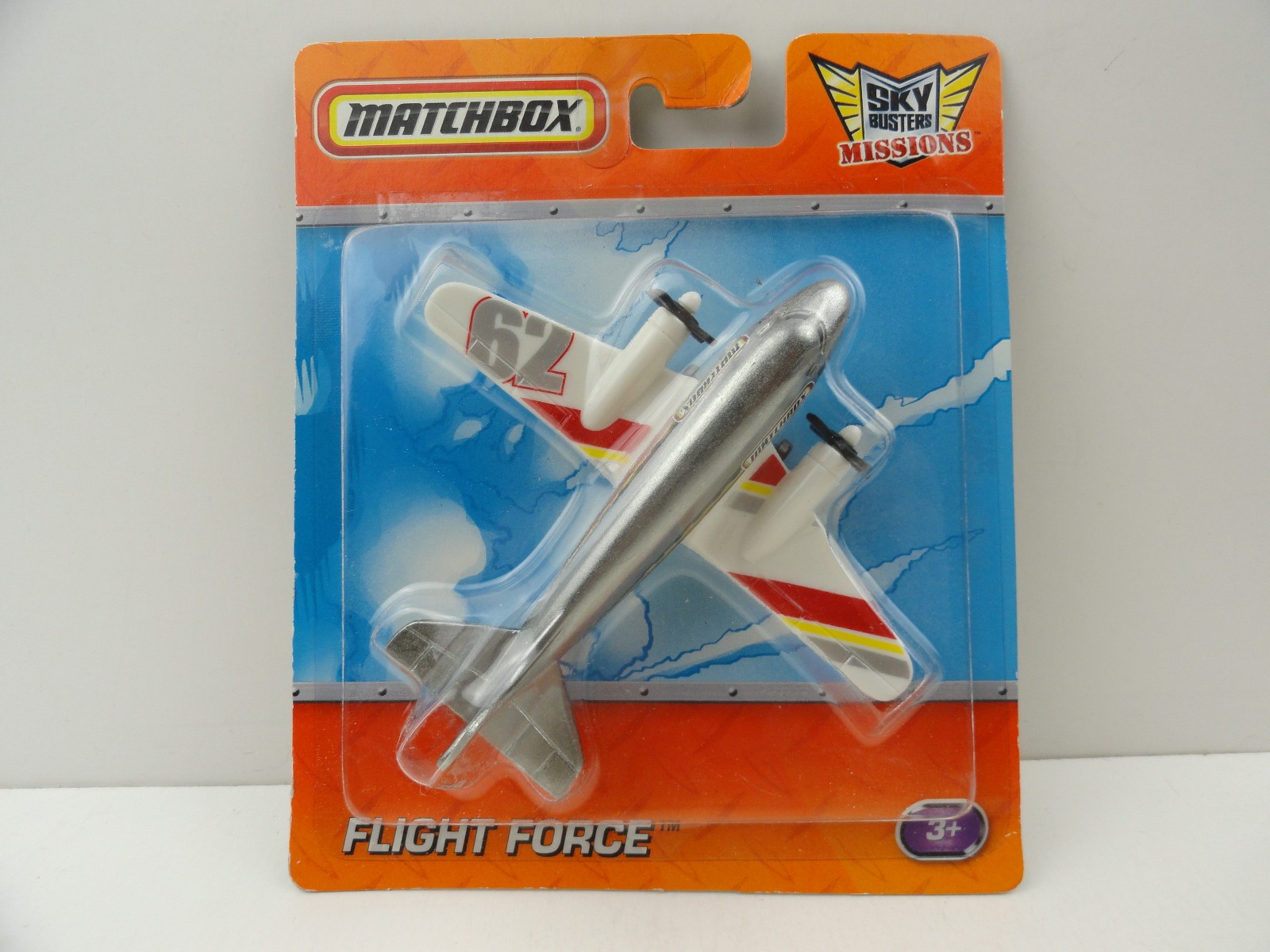 2011 Matchbox Sky Busters Missions Flight Force Airliner (Silver/White 7.9)
