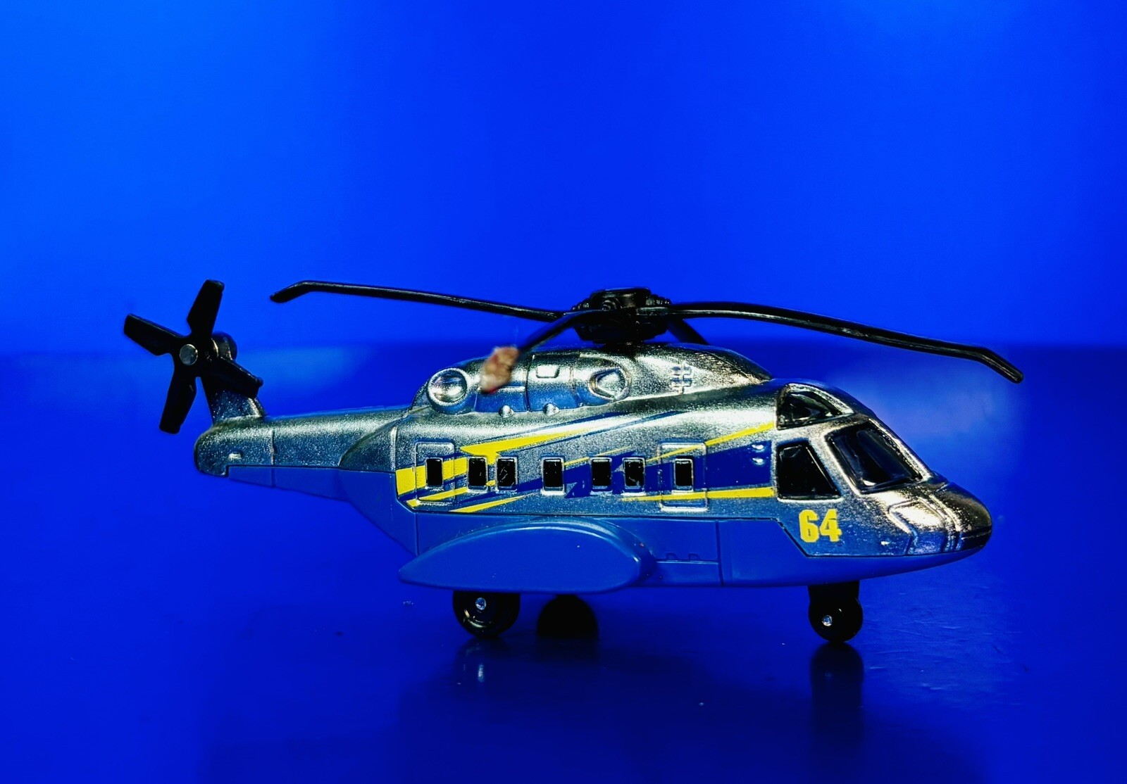 Matchbox Mattel 2003 Mission Chopper Helicopter Blue Silver