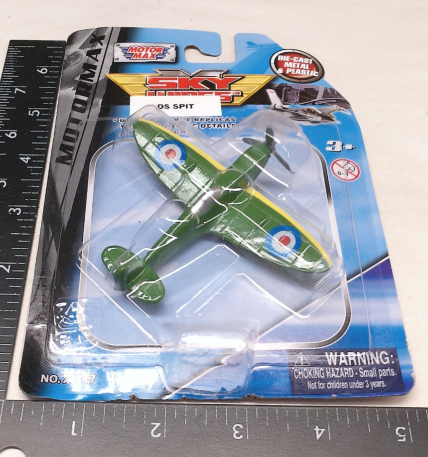 Military Prop Plane Diecast Sky Wings MotorMax DS Spitfire 76317 NEW Old Stock