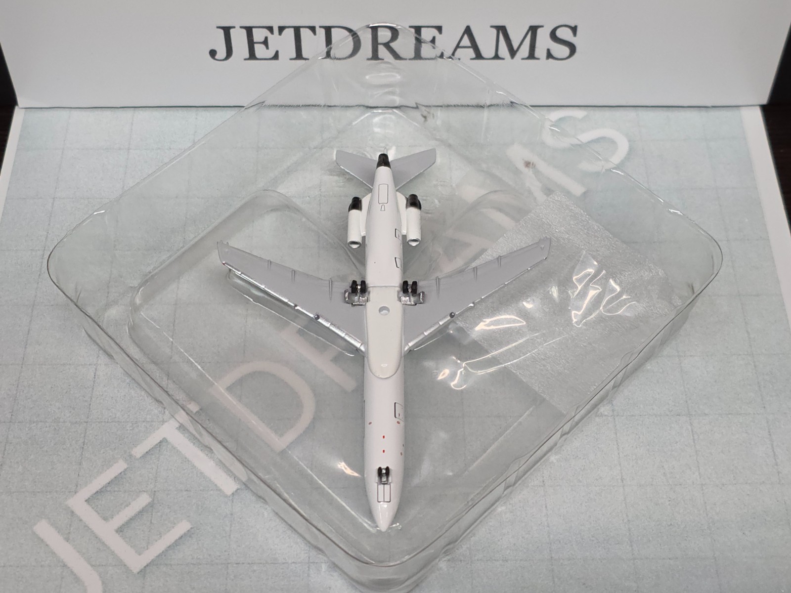 1/400 USPS U.S. POSTAL SERVICE BOEING 727-200 1990’S COLORS N310NE AEROCLASSICS
