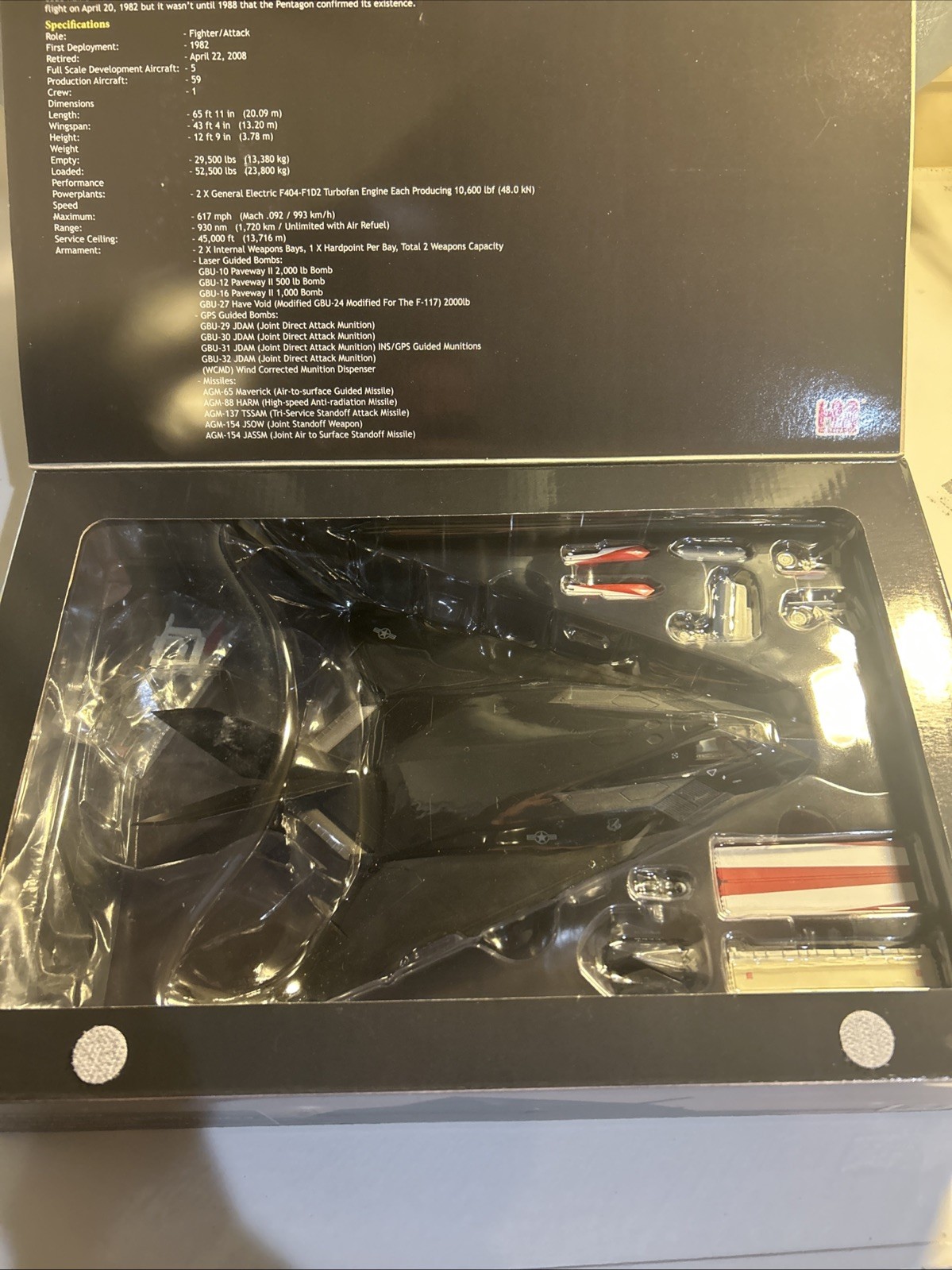 Lockheed F-117A Nighthawk “Farewell” HA5802 HobbyMaster 1:72 New