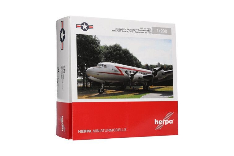 HERPA – Douglas C-54 Skymaster U.S. Air Force bomber – 1/200 – HER573177