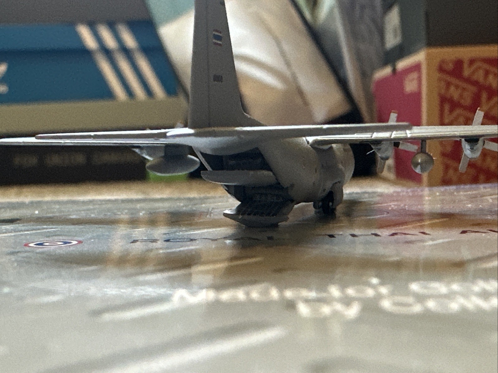 Royal THAI Air Force Lockheed C-130H 60109 1/400 scale diecast GeminiMacs