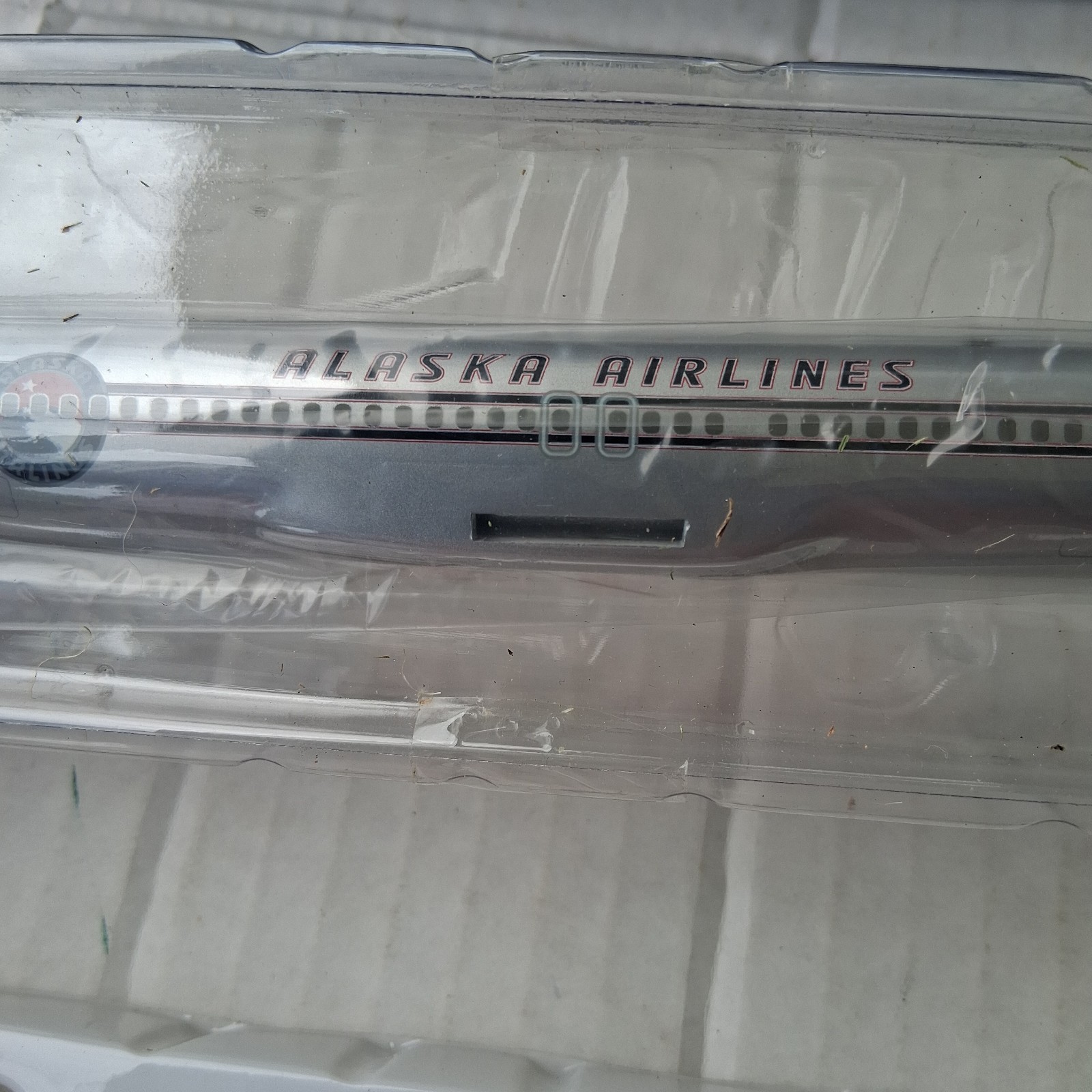 1:200 Scale Alaska Airlines Boeing 737-800 N569AS Airplane Model Hogan Starliner