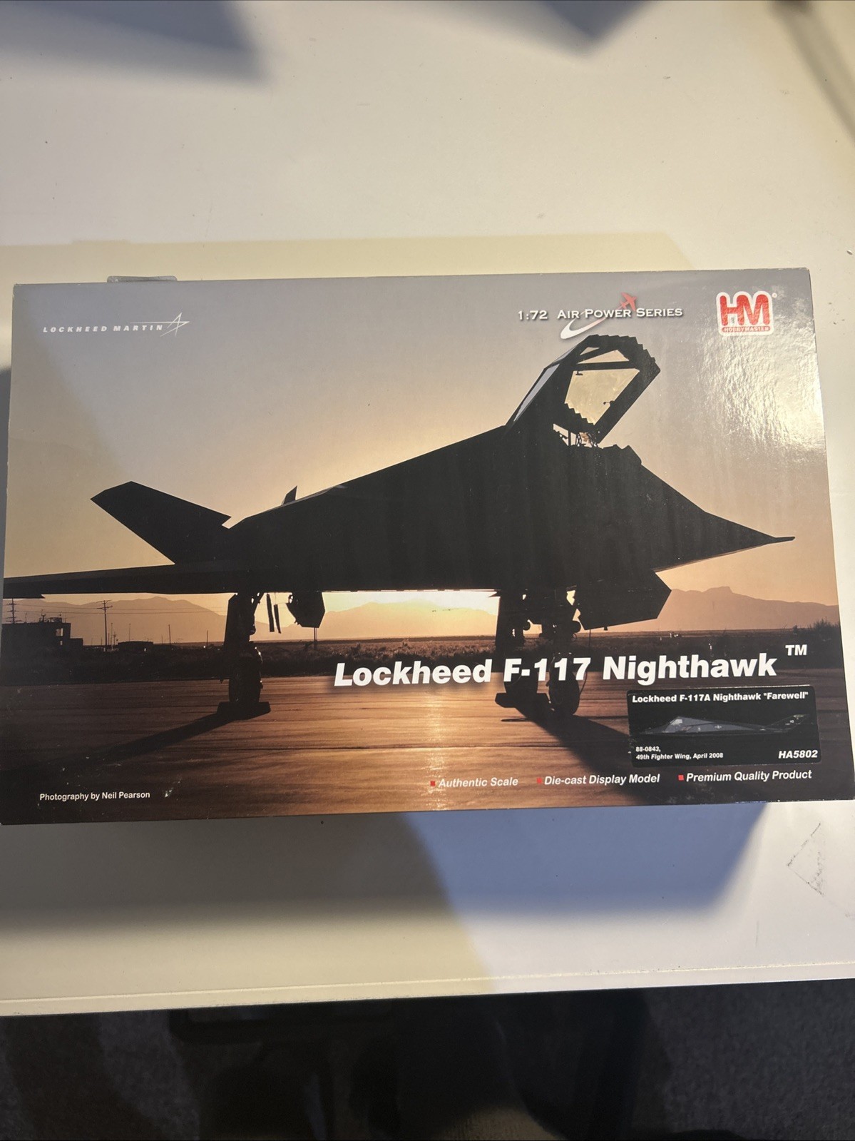 Lockheed F-117A Nighthawk “Farewell” HA5802 HobbyMaster 1:72 New
