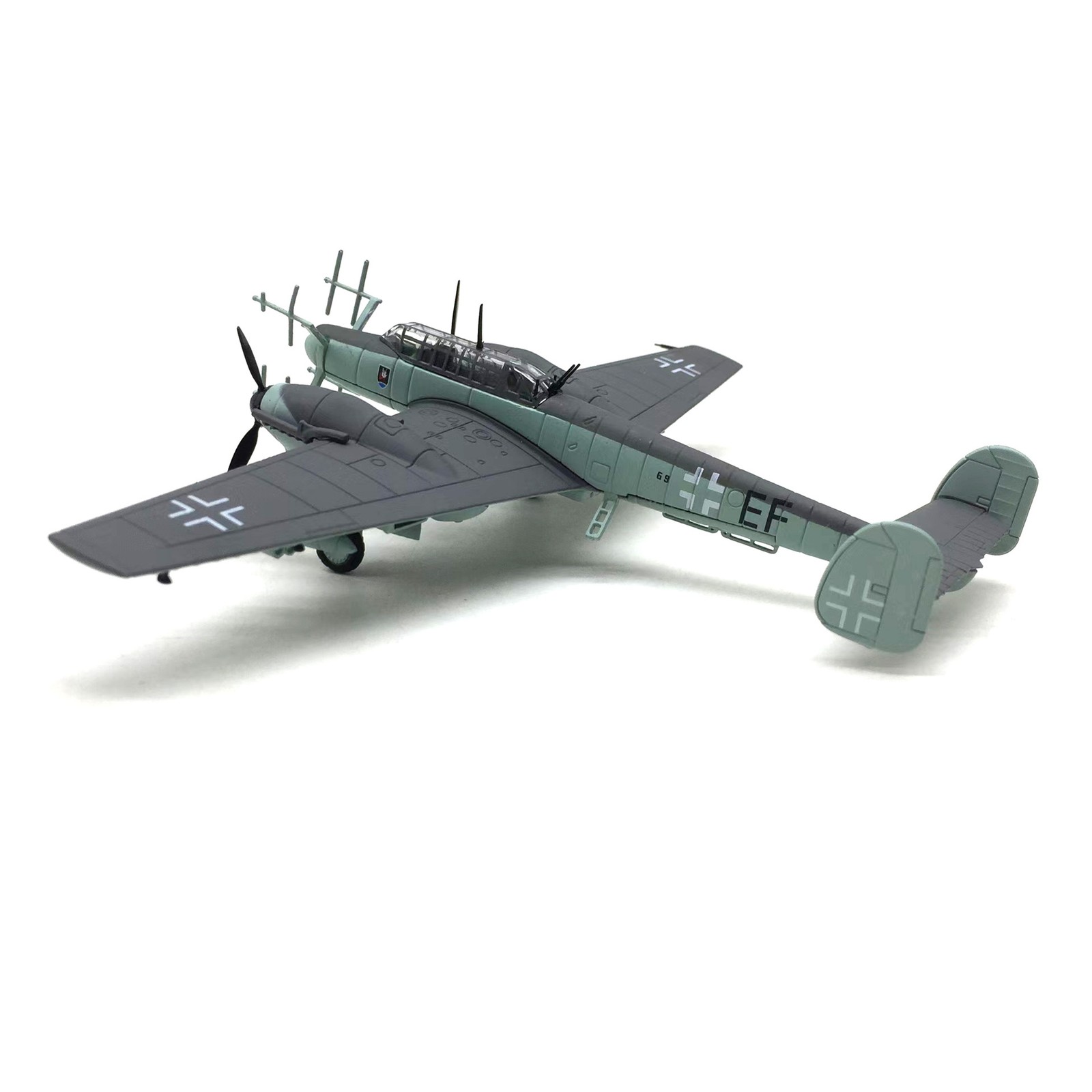 WWII German Bf-110 G-4 Night Fighter Plane Model 1:100 Alloy Military Ornaments