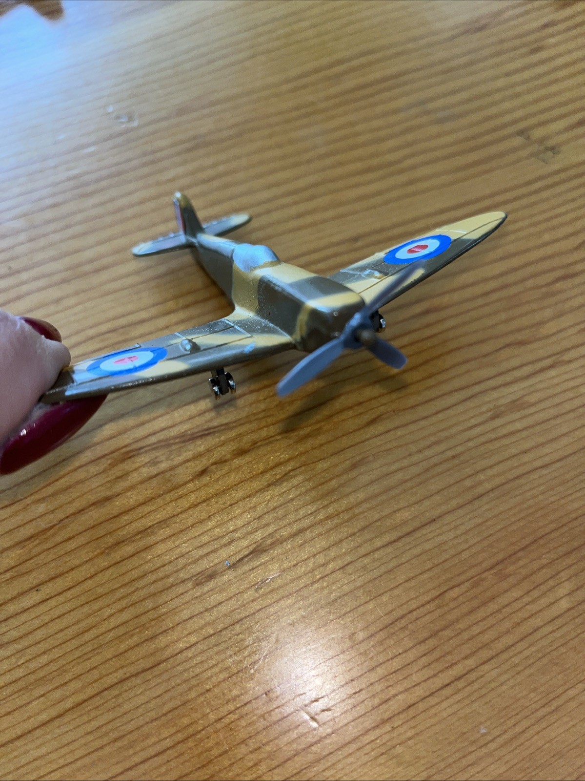 Dyna Flites Spitfire IX A119 WW2 Military Die Cast Brown Camouflage Airplane