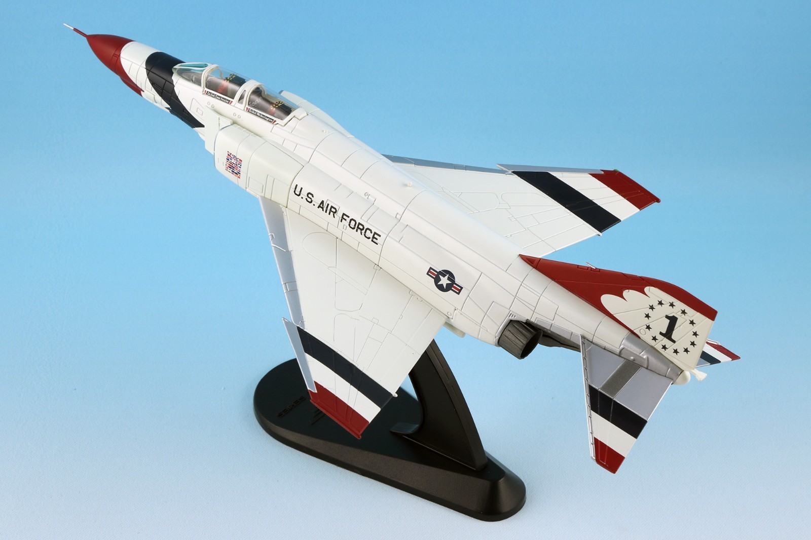 Hobby Master McDonnell Douglas F-4E Phantom II USAF Thunderbirds #1, HA1910