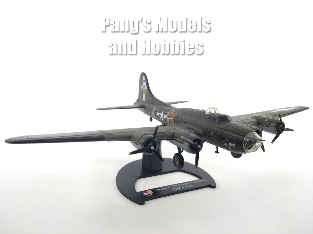 B-17 Flying Fortress “Sky Wolf” 8th AF, USAAF 1944 1/144 Scale Diecast Model