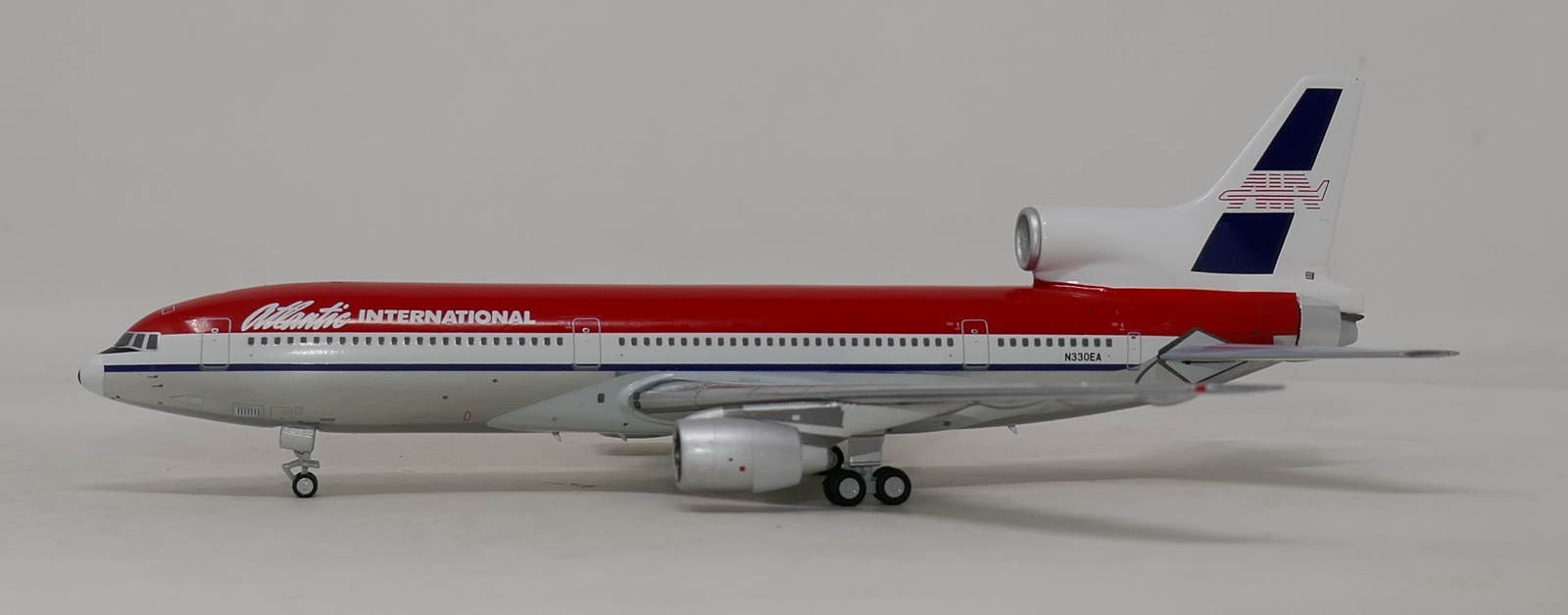 1:400 NG Models Atlantic International L-1011-1/100 N330EA 86764 10010 Airplane