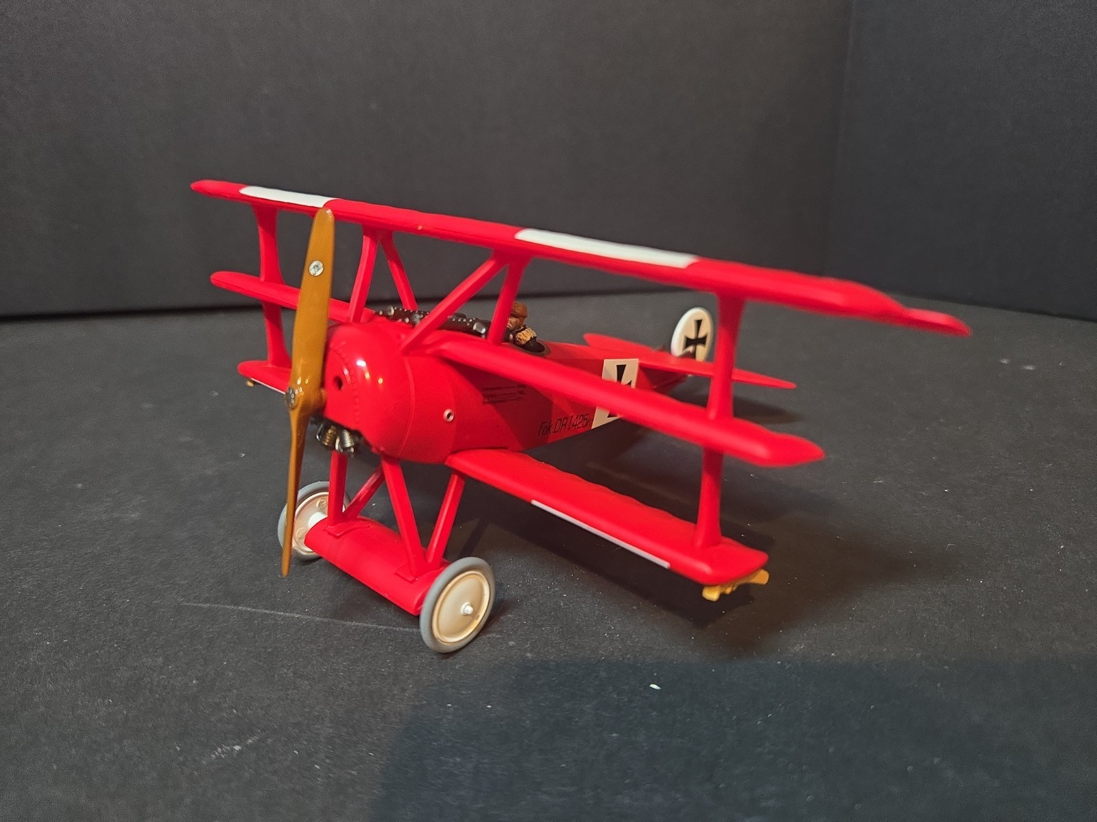 A1 Matchbox Collectibles Red Baron Fokker Dr 1 Diecast Plane 1/48 See Details!
