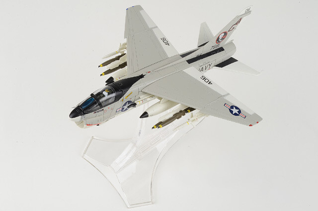 Century Wings 1/72 A-7E Corsair II Airplane AG406 USN VA-12 Flying Ubangis