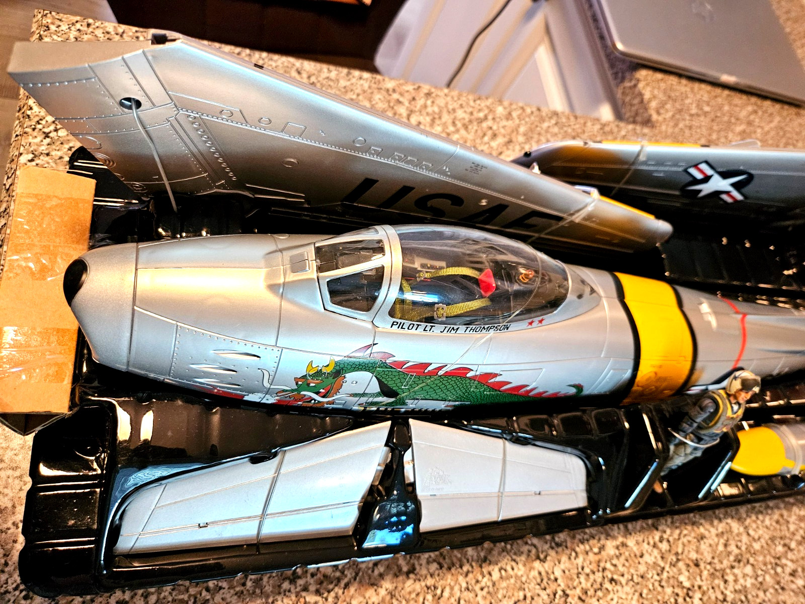 The Ultimate Soldier F-86F-30-SABRE 1/18 Scale Air Force Jet