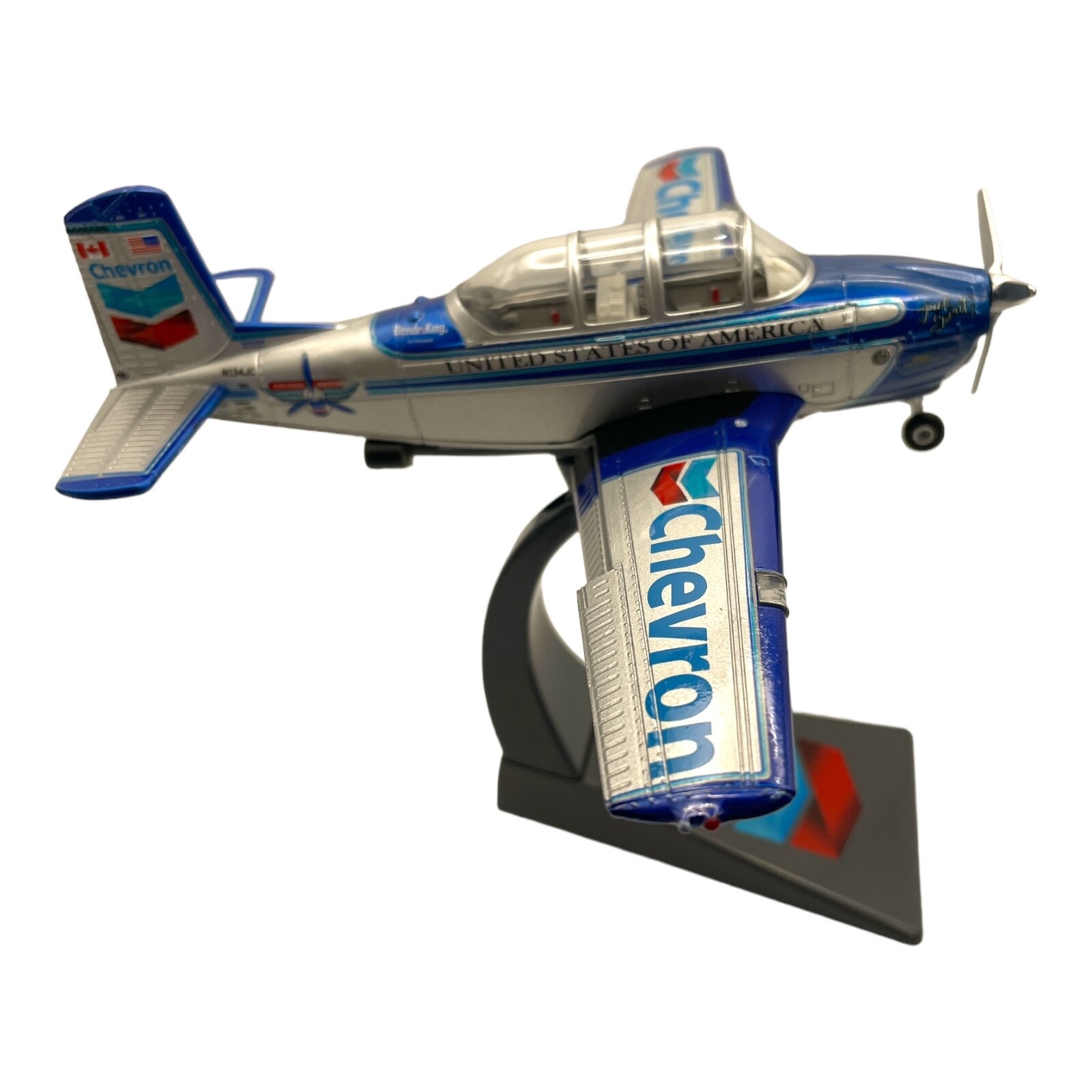 Julie Clark’s Chevron Mentor Beechcraft T-34 Free Spirit Diecast Airplane w/DVD