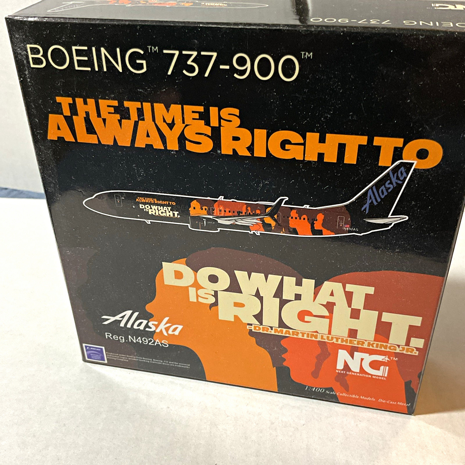NG Models Alaska Airlines Boeing 737-900 N492AS 1:400 Diecast w/ Box 79003