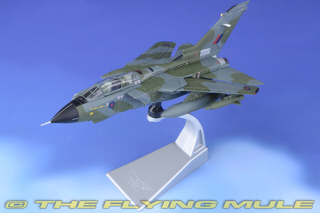 Corgi 1:72 Tornado GR.Mk 4 RAF No.31 Sqn ZG752