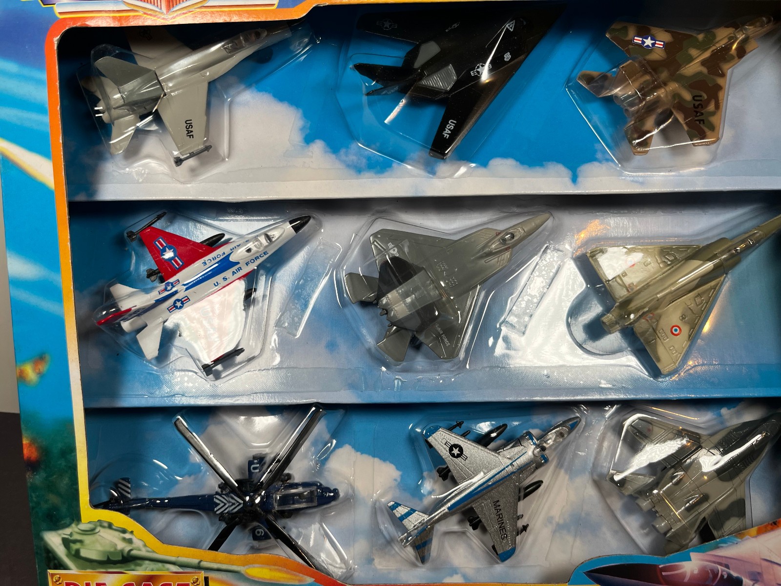 Motormax 9PC SUPER FLITES Jet Metal Die-cast Helicopter Plane Set 63006 RedBox