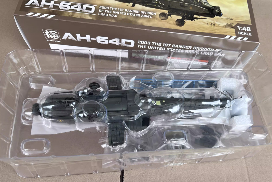 1:48 BLESS AH-64D United States Army, Iraq War Helicopter Plane Diecast Model