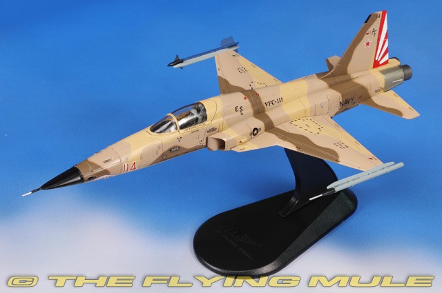 Hobby Master 1:72 F-5N Tiger II USN VFC-111 Sun Downers