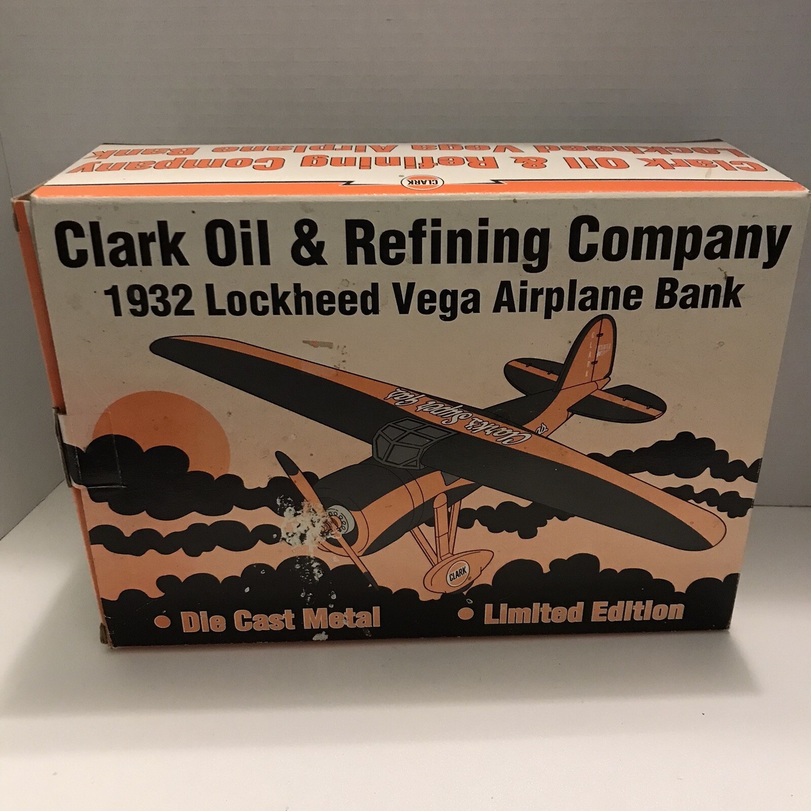 Clark Oil and Refining Company 1932 Lockheed Vega Airplane Bank DieCast ~ 35054