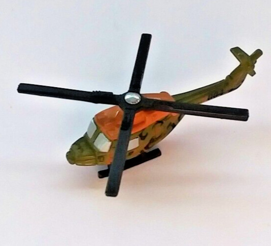 Micro Sized Hot Wheels Westland Lynx Gunship Helicopter Rare Green Black Tan Ver