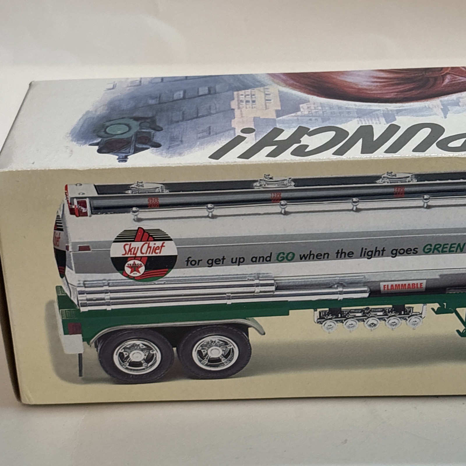 Lube Oil Legends Texaco Sky Chief Tanker Truck Coin Bank BRAND NEW IN BOX
